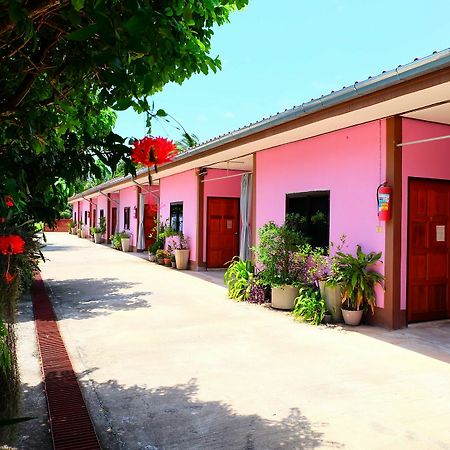 Ruan Chompoo Resort Surat Thani Zewnętrze zdjęcie